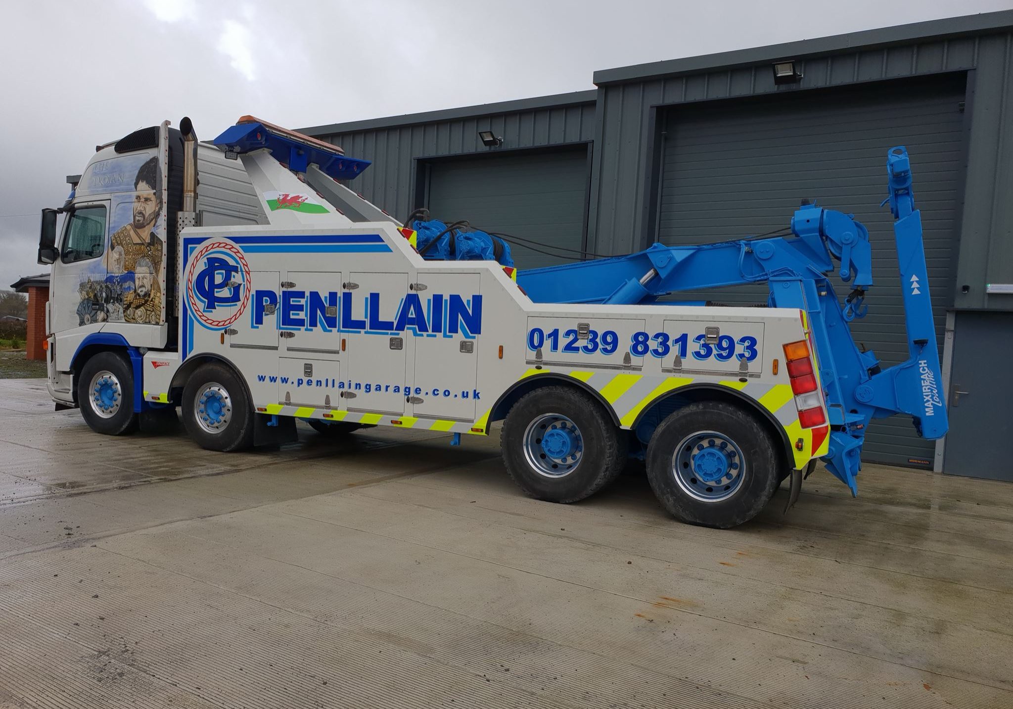 24-Hour Vehicle Recovery | HGV Recovery | Light Recovery | Mobile Fuel Draining | Vehicle Repair Shop | Penllain Garage | Vehicle Recovery in Pembrokeshire, Carmarthenshire & Ceredigion